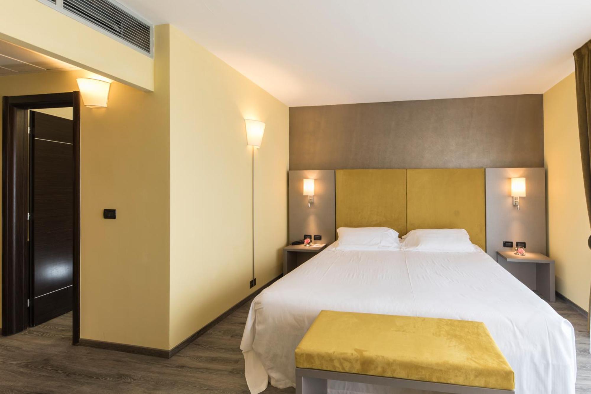 Hotel Donatello Imola Ngoại thất bức ảnh