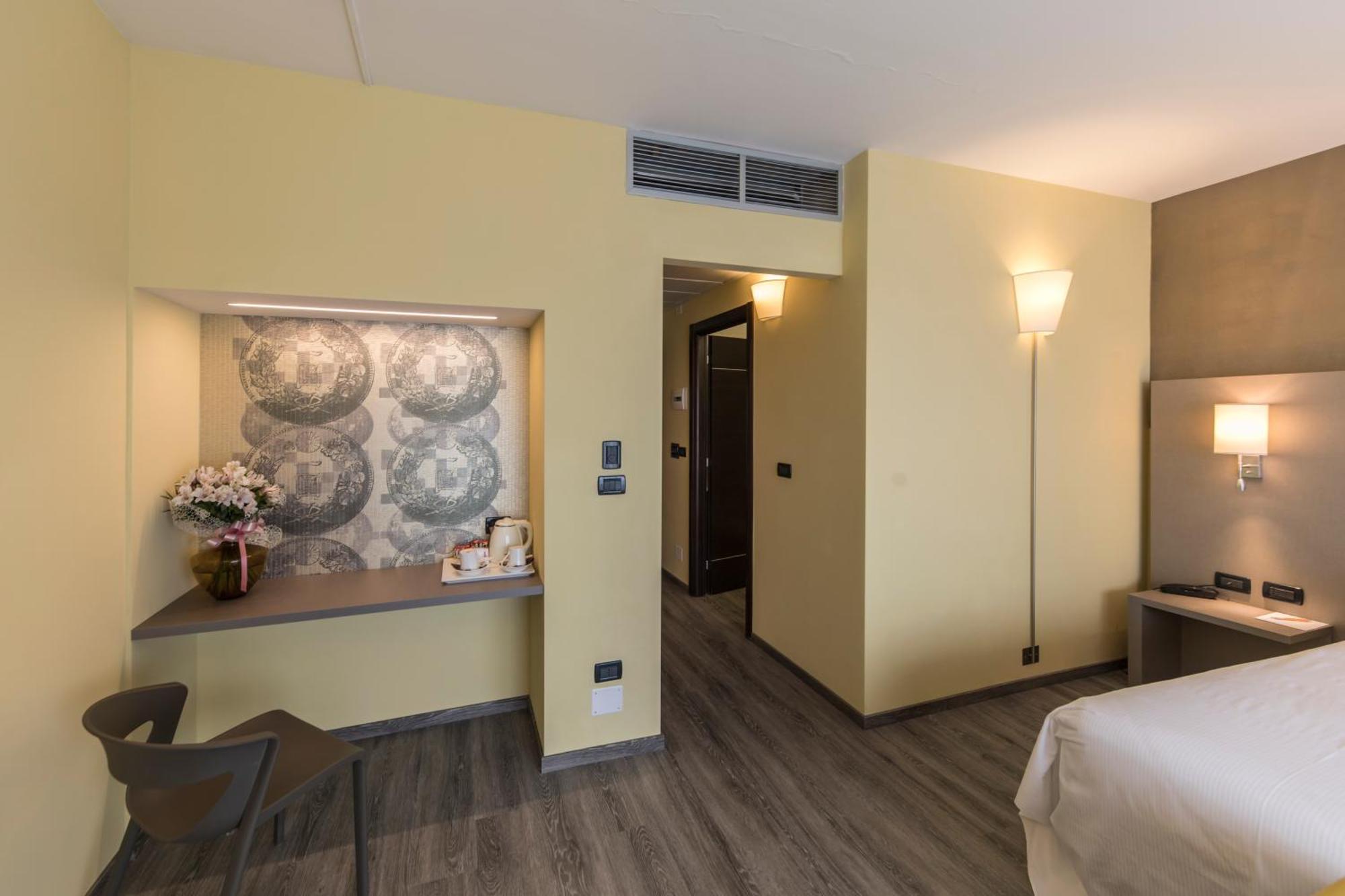 Hotel Donatello Imola Ngoại thất bức ảnh