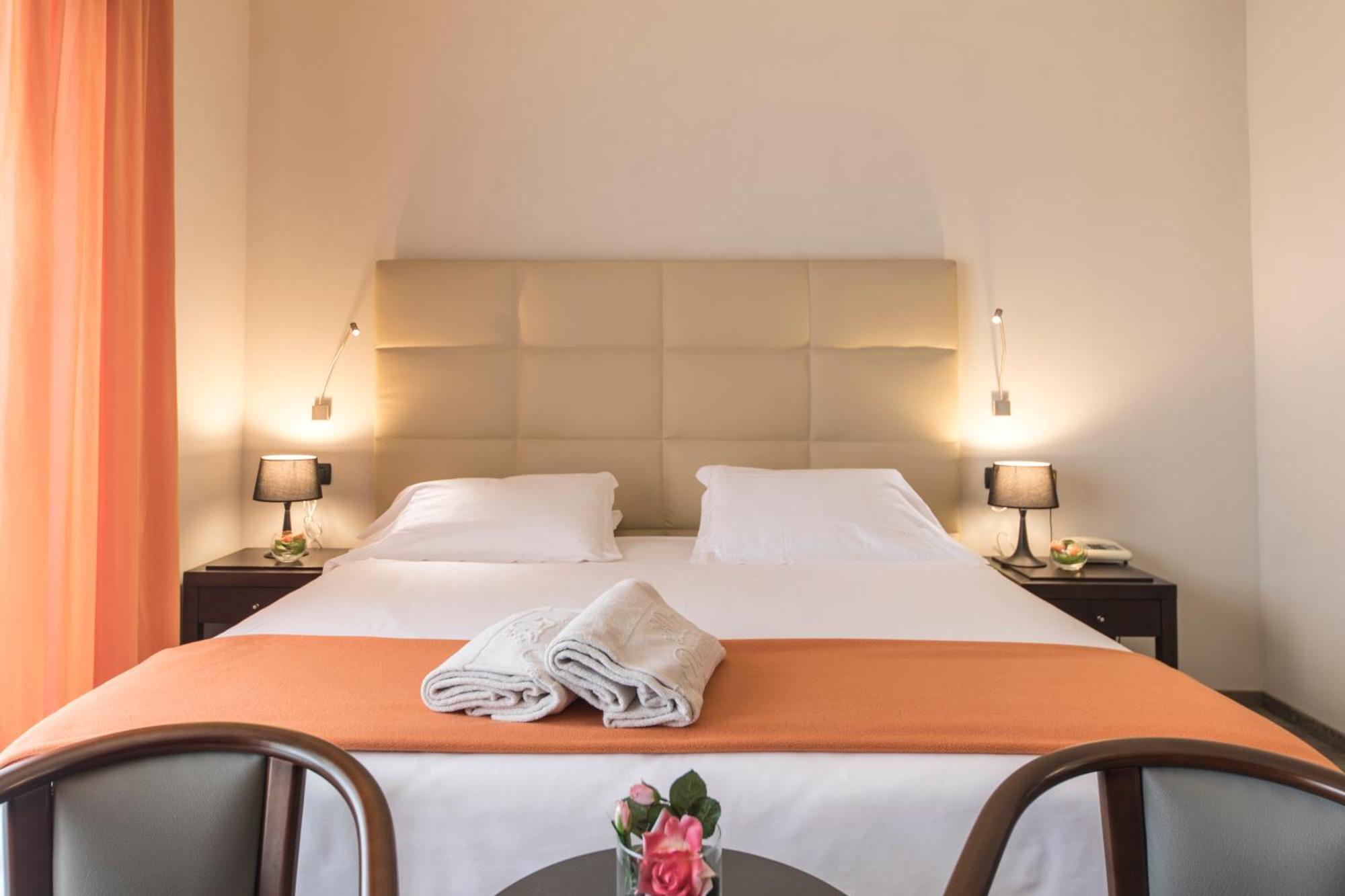 Hotel Donatello Imola Ngoại thất bức ảnh