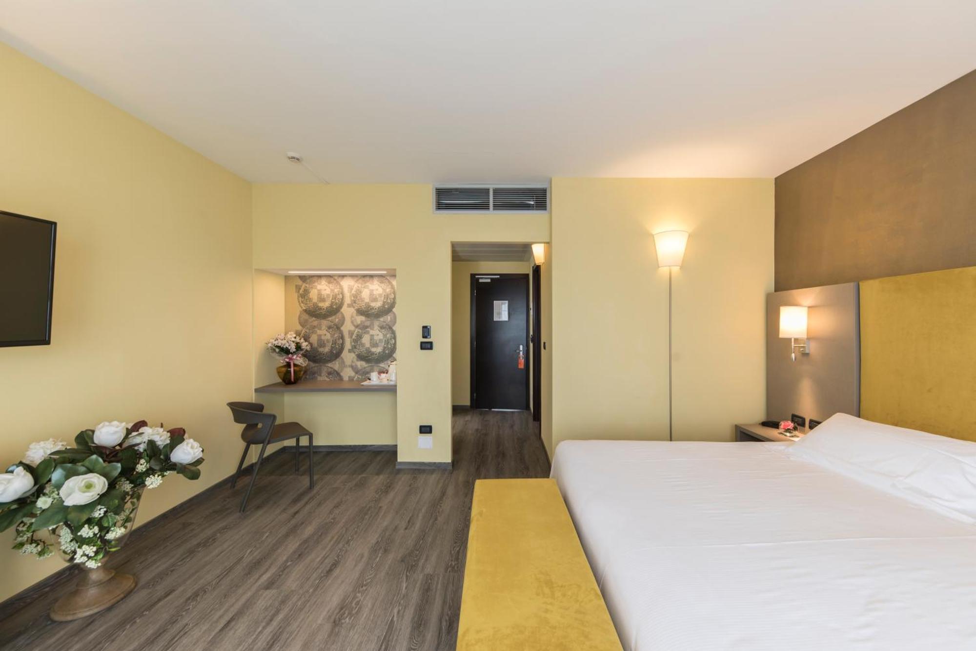 Hotel Donatello Imola Ngoại thất bức ảnh