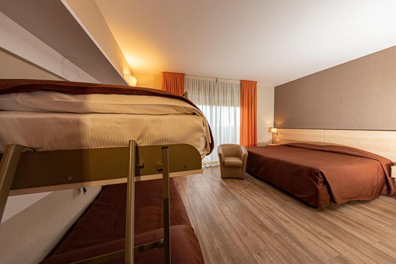 Hotel Donatello Imola Ngoại thất bức ảnh