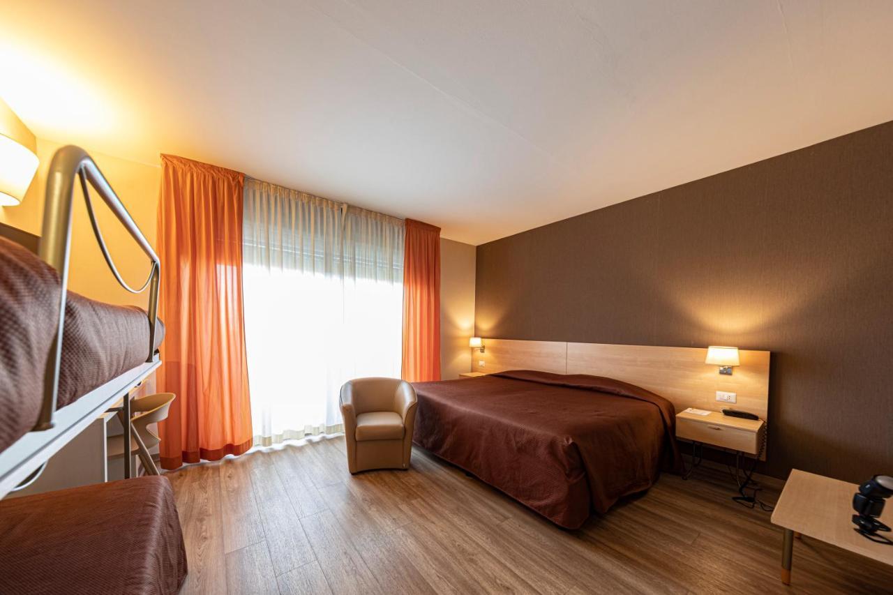 Hotel Donatello Imola Ngoại thất bức ảnh