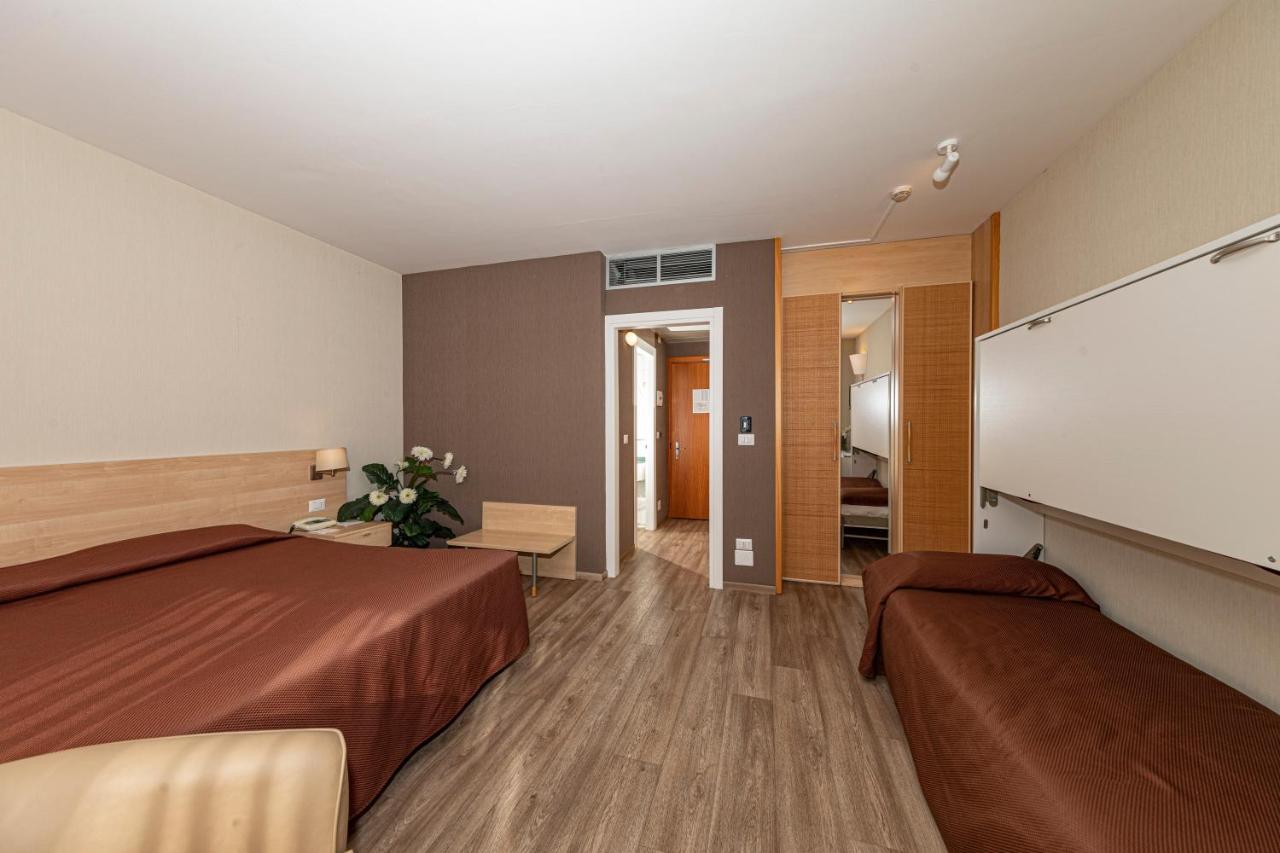 Hotel Donatello Imola Ngoại thất bức ảnh