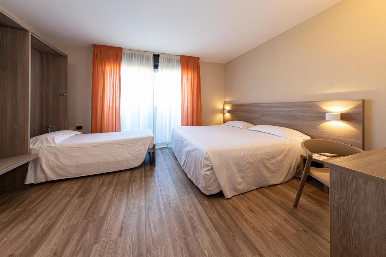 Hotel Donatello Imola Ngoại thất bức ảnh